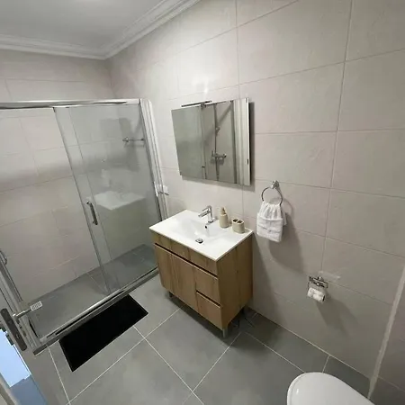 Don Tenorio Com Piscina アパート *